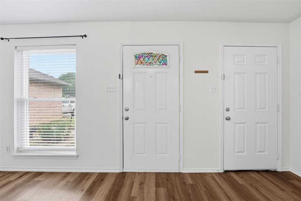 1502 Sharron Ct #A - Photo 6 of 26