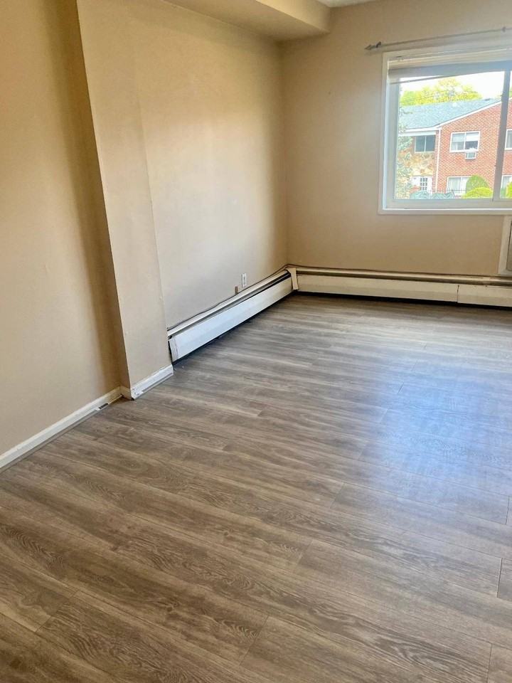 1292 Richmond Ave #2A - Photo 5 of 10
