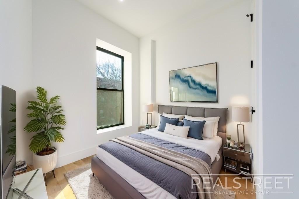 109 Decatur St #2 - Photo 6 of 14