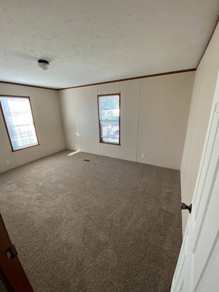 1889 Stafford Ct #248 - Photo 6 of 8