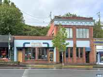 112 1/2 E 1st St - Photo 1 of 1