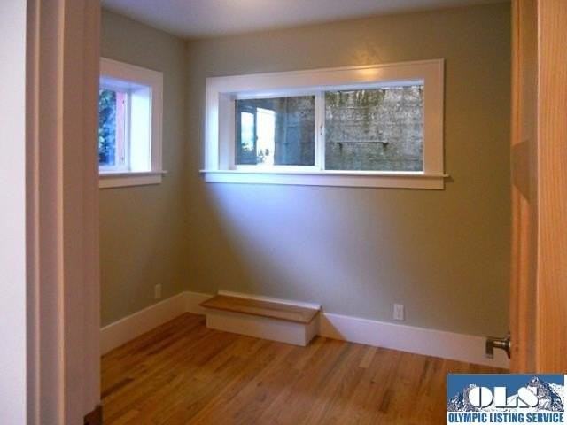 112 1/2 E 1st St - Photo 7 of 14