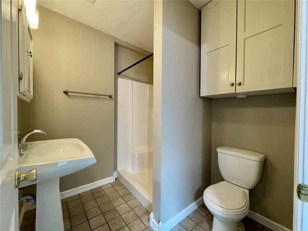 1318 N Chestnut St #B - Photo 7 of 9