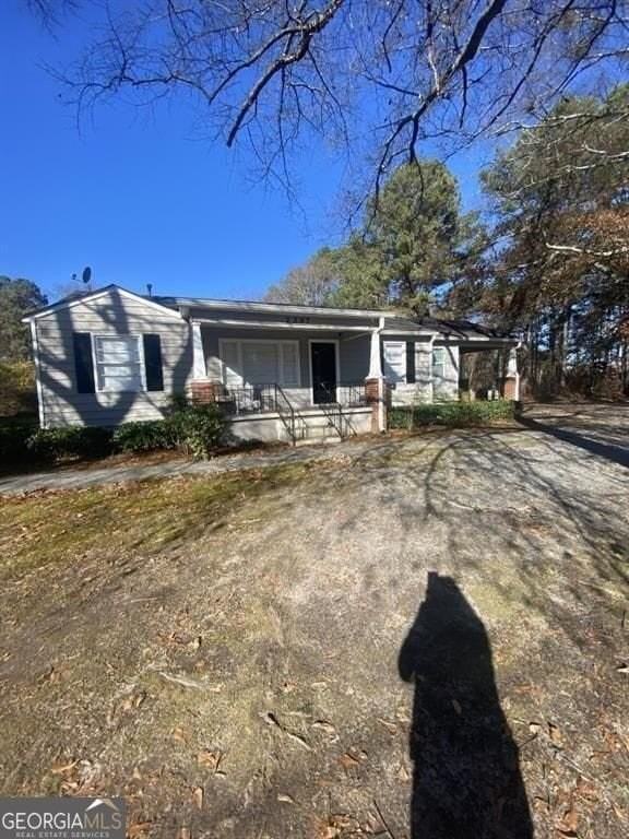 2397 Sandy Plains Rd - Photo 3 of 17