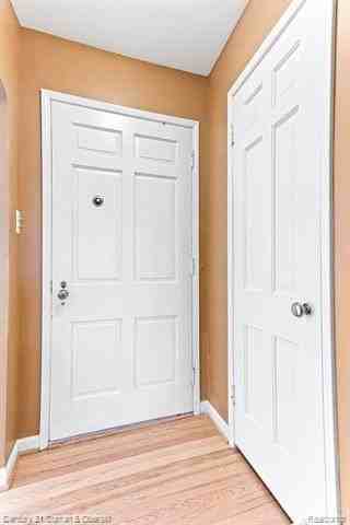 4217 Cooper Ave - Photo 3 of 36