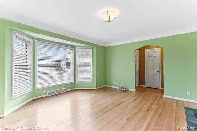 4217 Cooper Ave - Photo 7 of 36