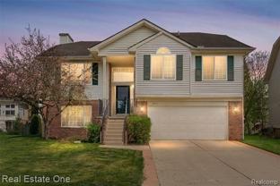 4721 Carrington Dr - Photo 1 of 1