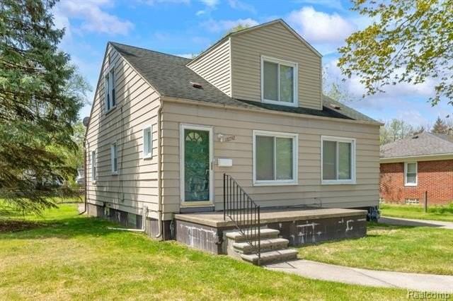 18792 Old Homestead Dr - Photo 2 of 23