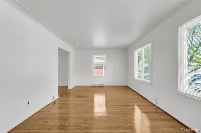 18792 Old Homestead Dr - Photo 5 of 23