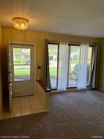 5739 Willow Creek Dr - Photo 3 of 27