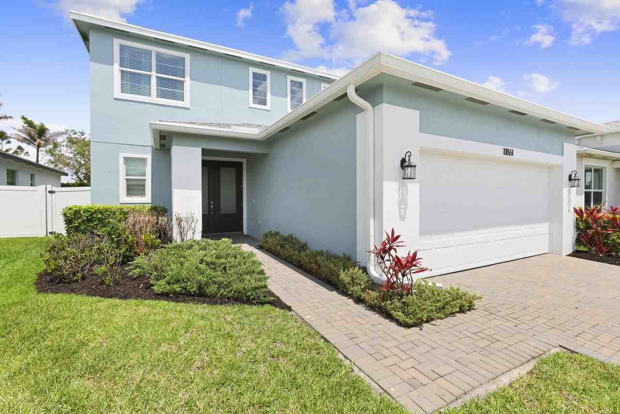 11861 Sw Lyra Dr - Photo 3 of 43