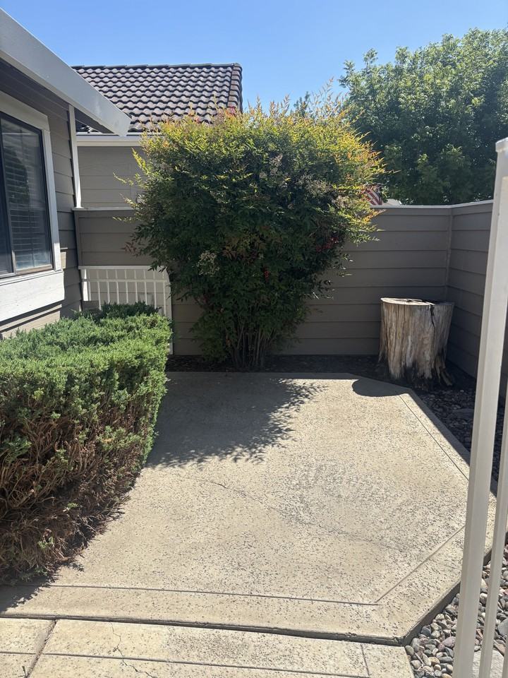 2213 Camborne Dr #1 - Photo 3 of 24