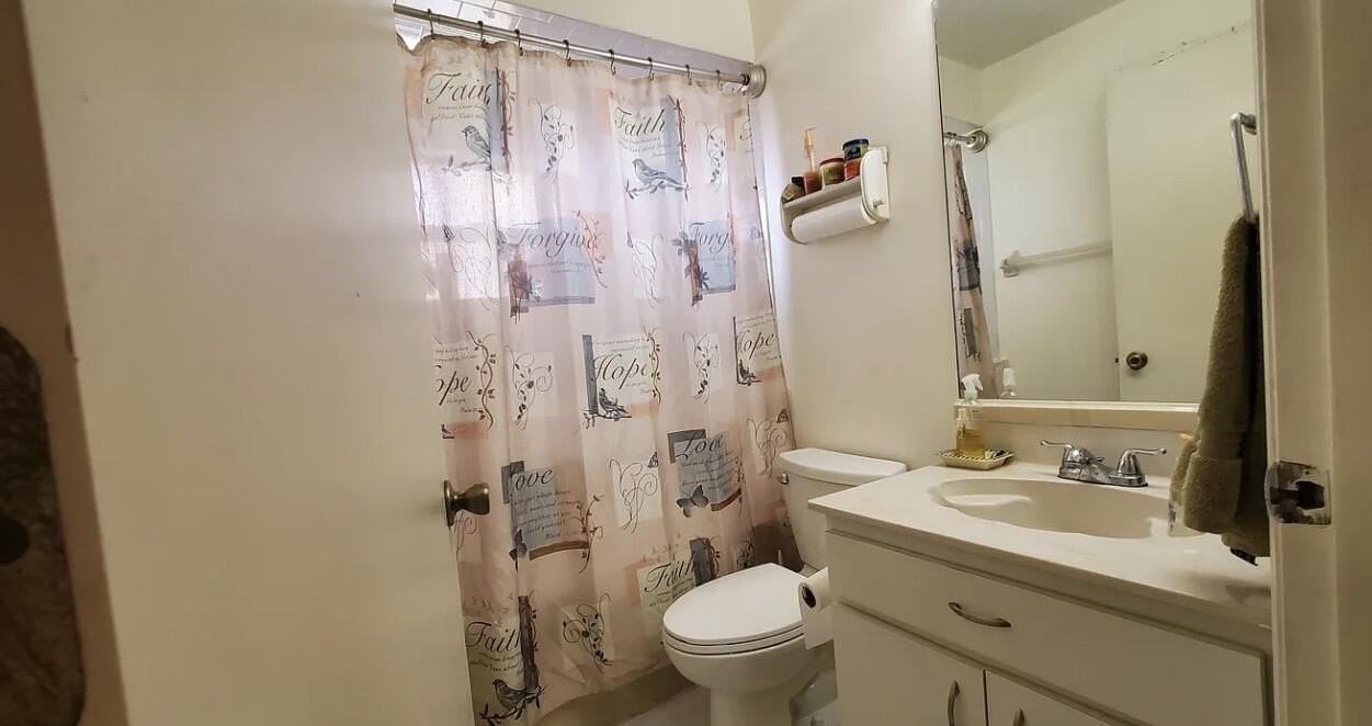 3004 Suntan Ct Se - Photo 7 of 12