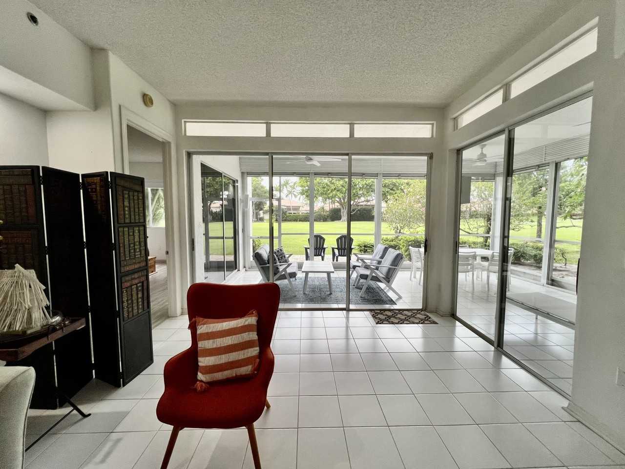 2431 Nw 59th St #404 - Photo 4 of 27