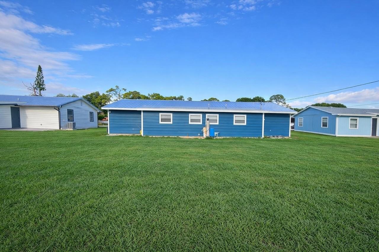 5010 Killarney Ave #A - Photo 2 of 9