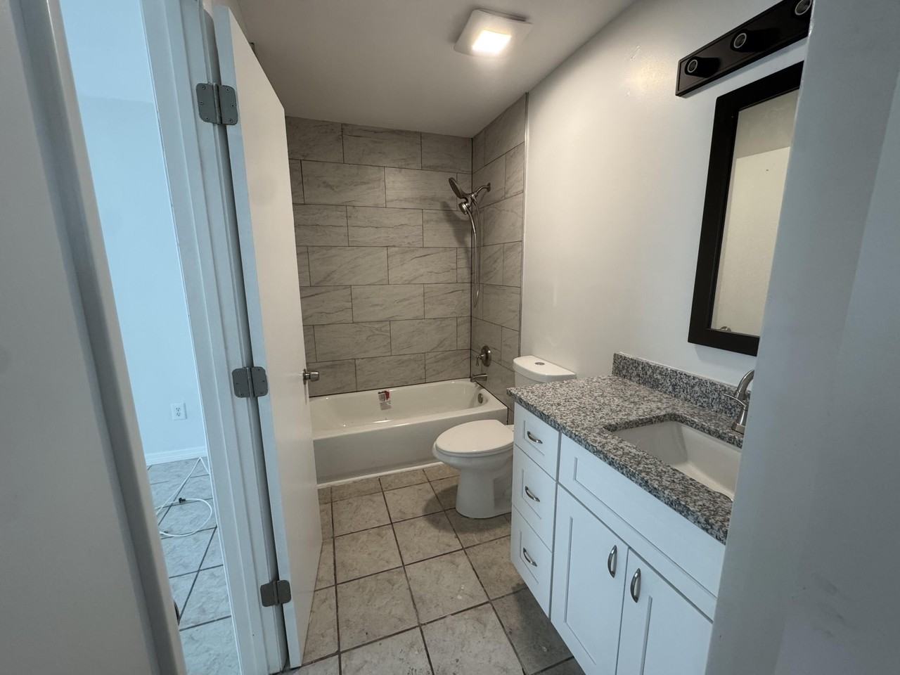 5010 Killarney Ave #A - Photo 6 of 9