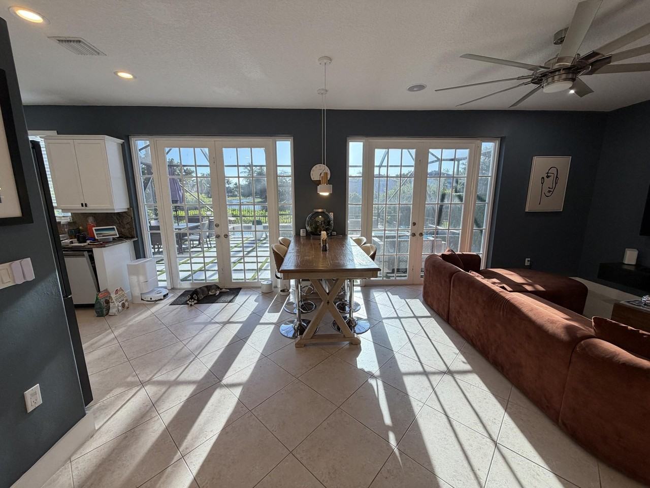 6094 Oak Bluff Way - Photo 4 of 16
