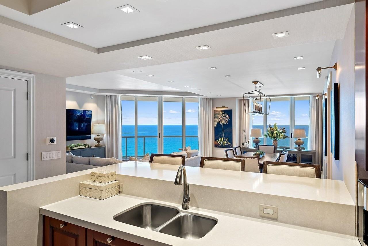 2700 N Ocean Dr #2304B - Photo 4 of 50