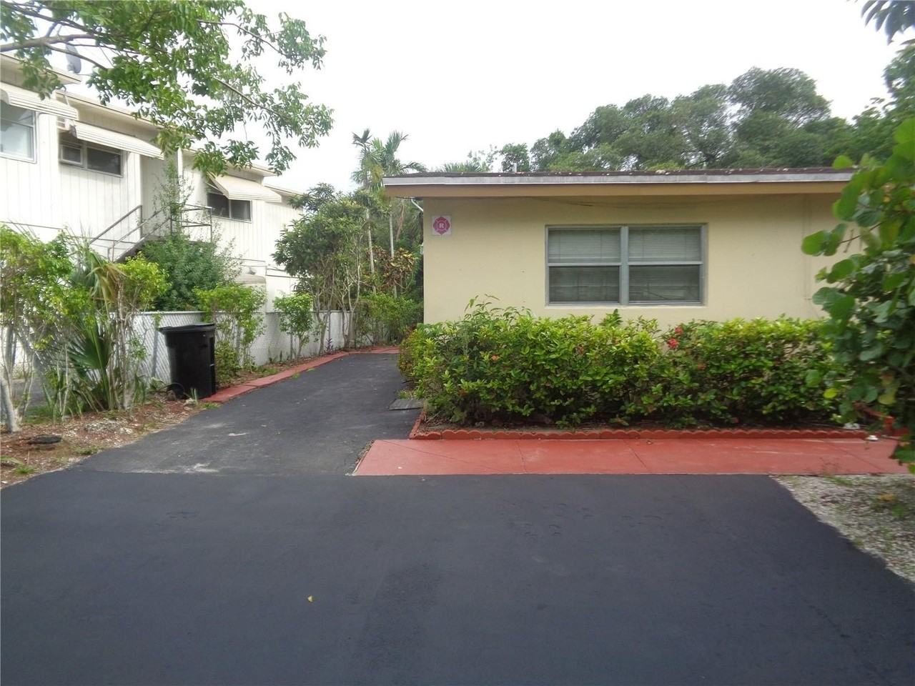 3800 Sw 2nd Ct #1-6