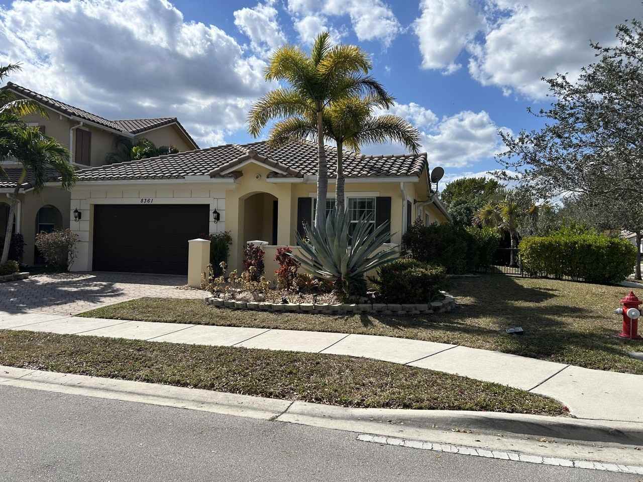 8361 Nw 120th Way - Photo 2 of 24