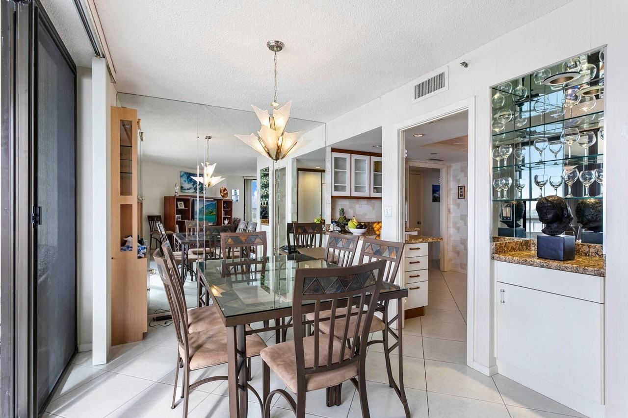 5070 N Ocean Dr #21C - Photo 7 of 28