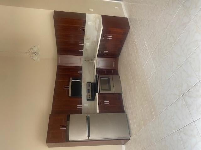 2427 Nw 55th Ter #2427 - Photo 3 of 6