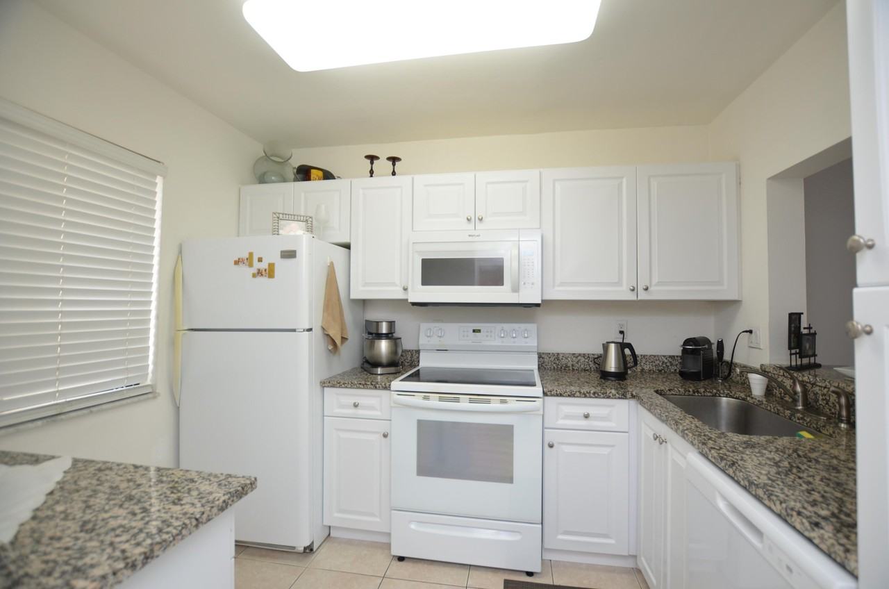 6649 Somerset Dr #102 - Photo 2 of 19
