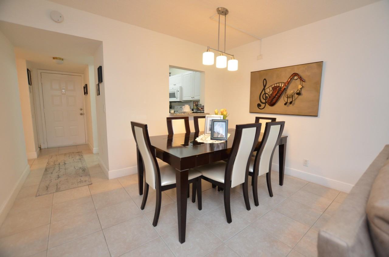 6649 Somerset Dr #102 - Photo 5 of 19