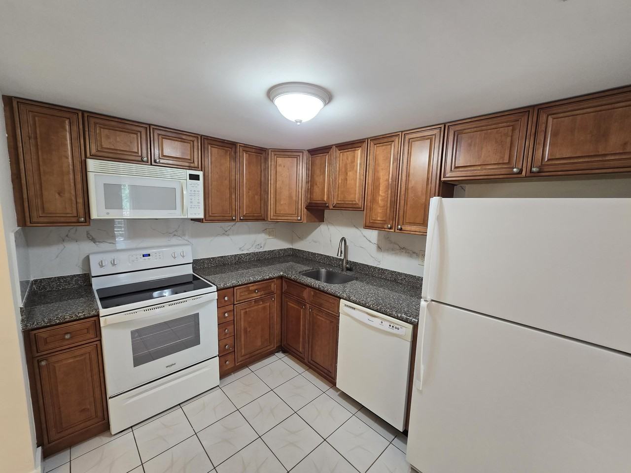 4304 Nw 9th Ave #1-3B - Photo 3 of 10