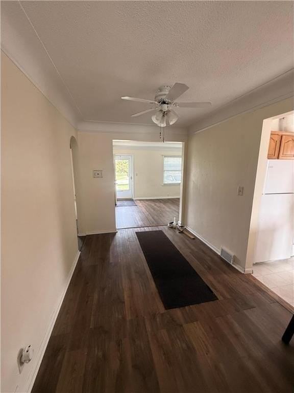 18 Park Ln - Photo 5 of 28