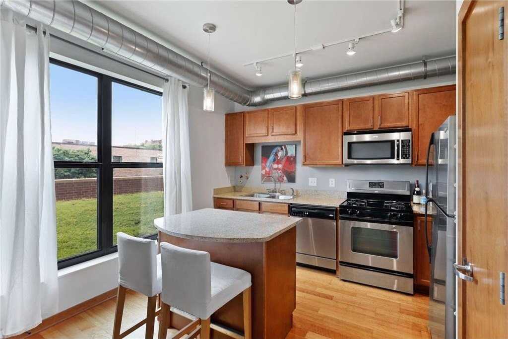 15 E Franklin Ave #211 - Photo 4 of 20