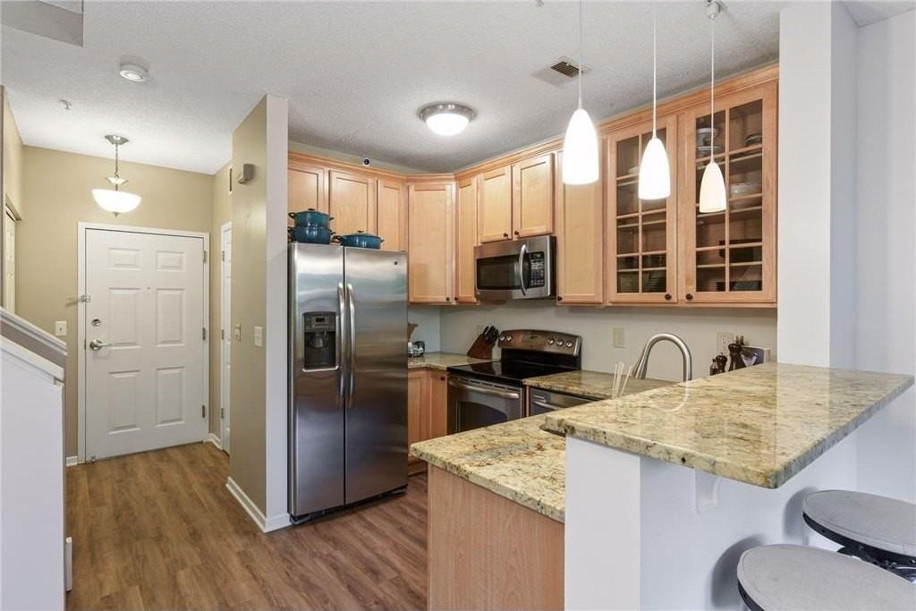 680 N 2nd St #114 - Photo 6 of 23