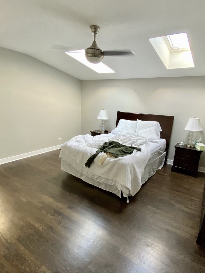 1854 W 18th St #3R - Photo 6 of 7