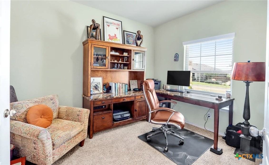 1642 Ranch House - Photo 2 of 34
