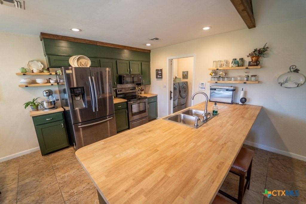 301 Antietam Dr - Photo 3 of 11