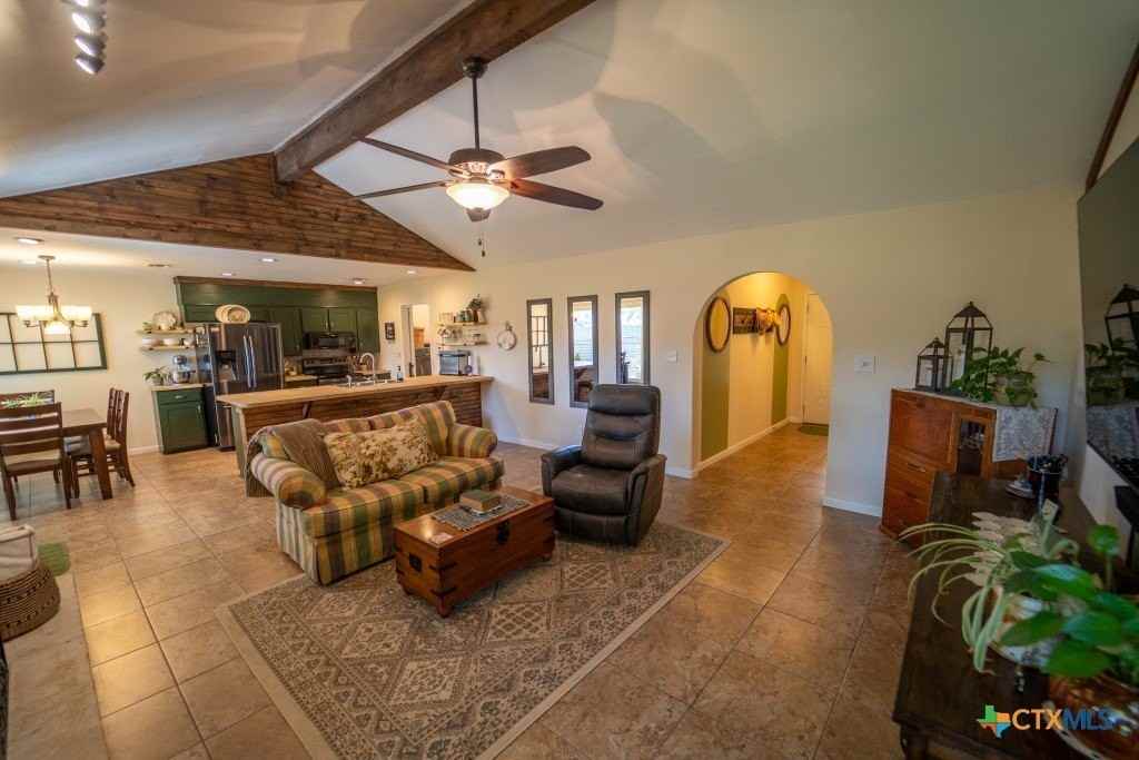 301 Antietam Dr - Photo 4 of 11