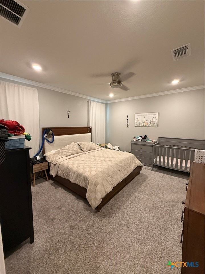 1908 Brandon Oak - Photo 5 of 14