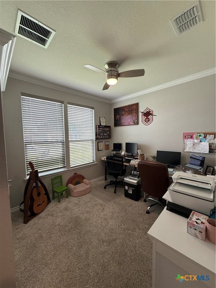 1908 Brandon Oak - Photo 7 of 14