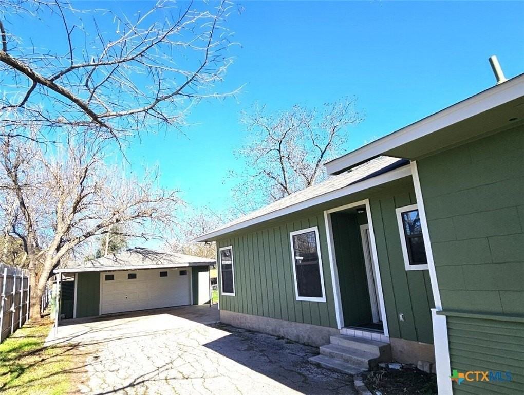 101 Santa Clara St - Photo 4 of 28