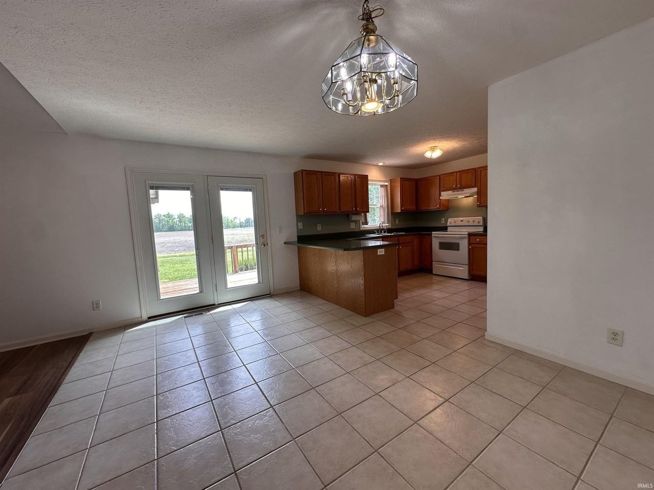 7411 Bent Branch Dr - Photo 5 of 23