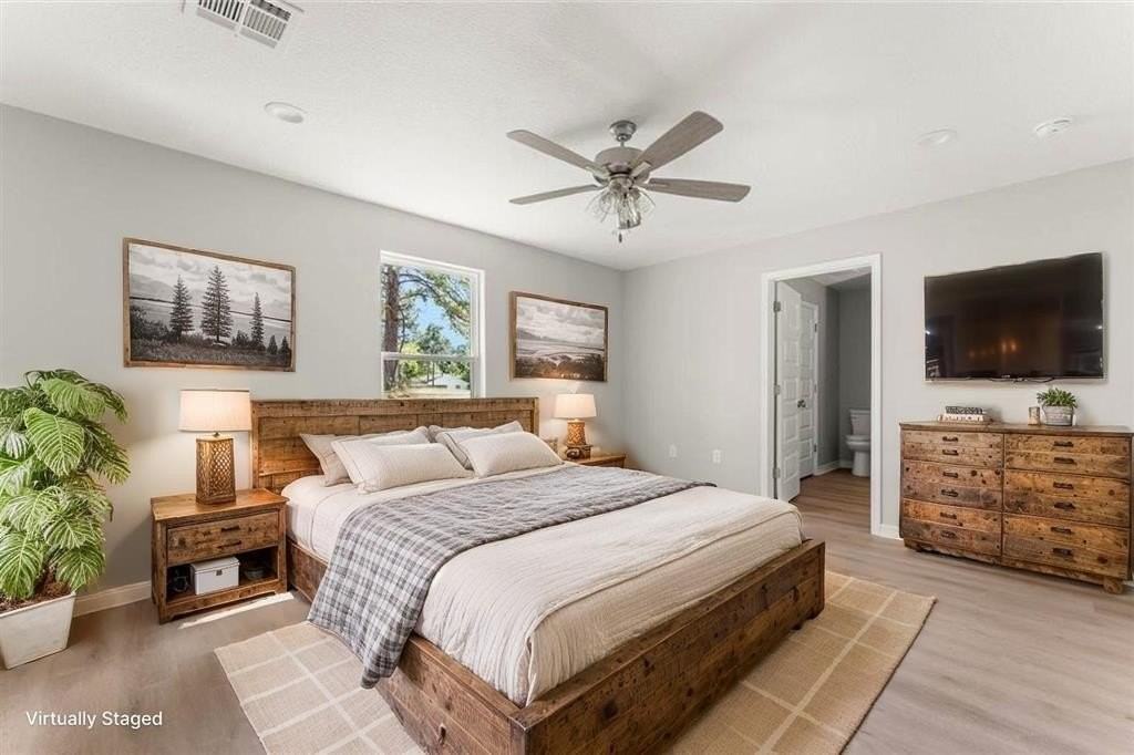 211 N Gladys St - Photo 6 of 9