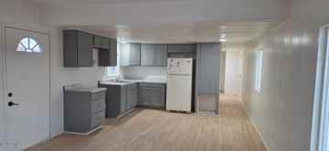 featured image of 2602 E Walnut St #9