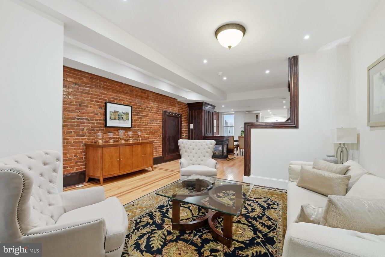 56 Adams St Nw - Photo 7 of 41