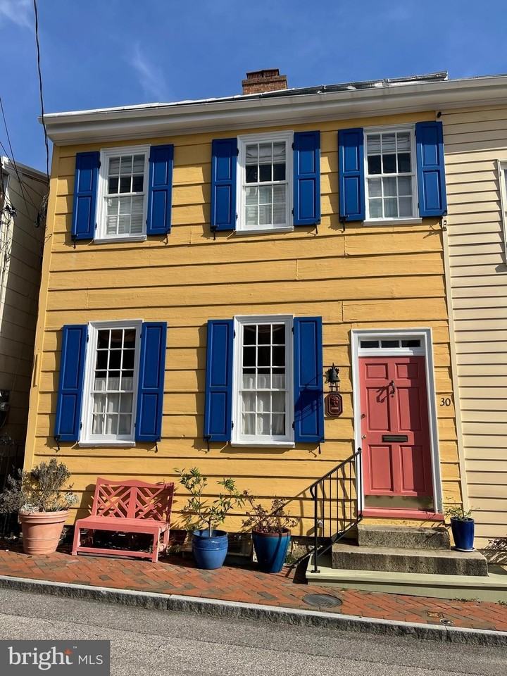 30 Cornhill St - Photo 2 of 50