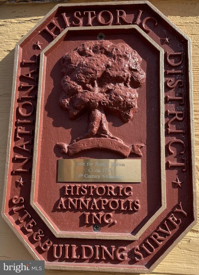 30 Cornhill St - Photo 3 of 50