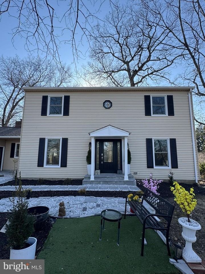 5114 Montgomery Rd - Photo 3 of 34