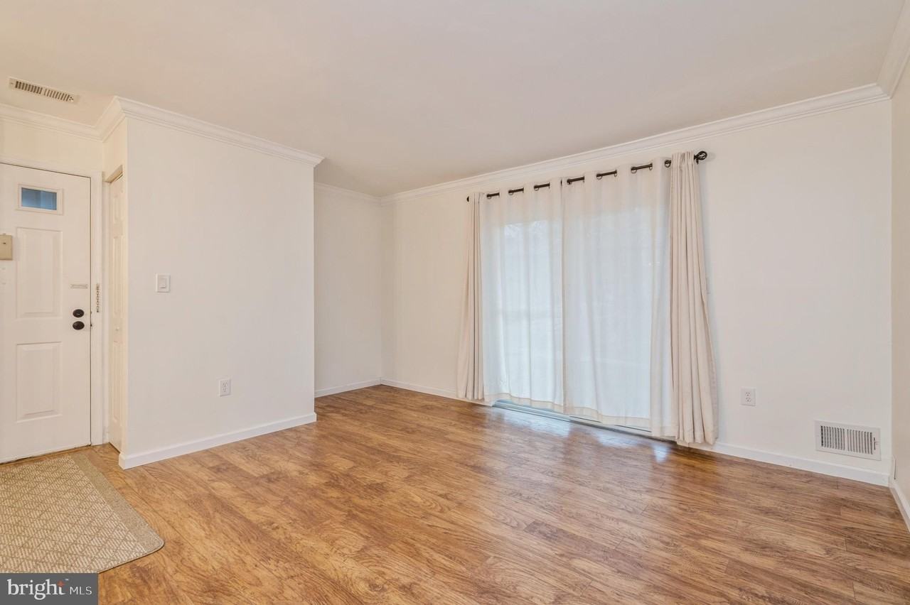 101 Quince Ct - Photo 3 of 19
