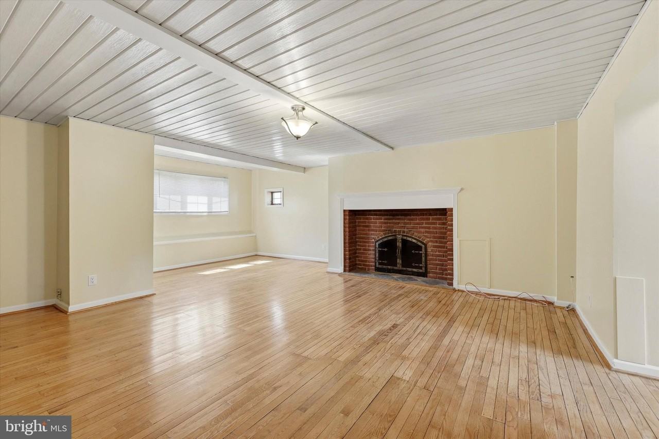 735 Newportville Rd - Photo 6 of 21