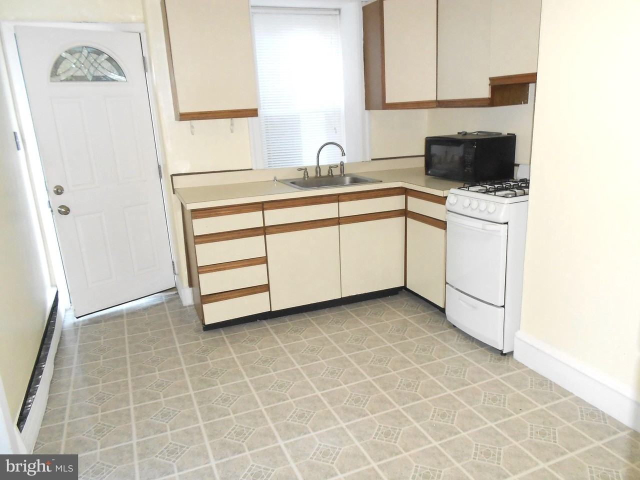 26 Jefferson St #1 - Photo 3 of 13