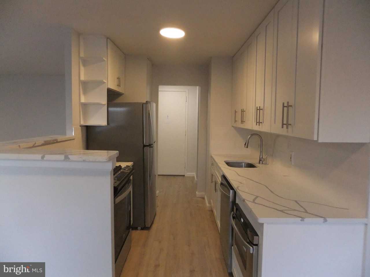 1640 Oakwood Dr #W214 - Photo 7 of 50